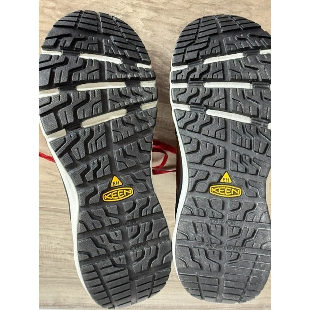 NEW KEEN Utility Men's Waterproof Work Boots/Shoes Size 9D